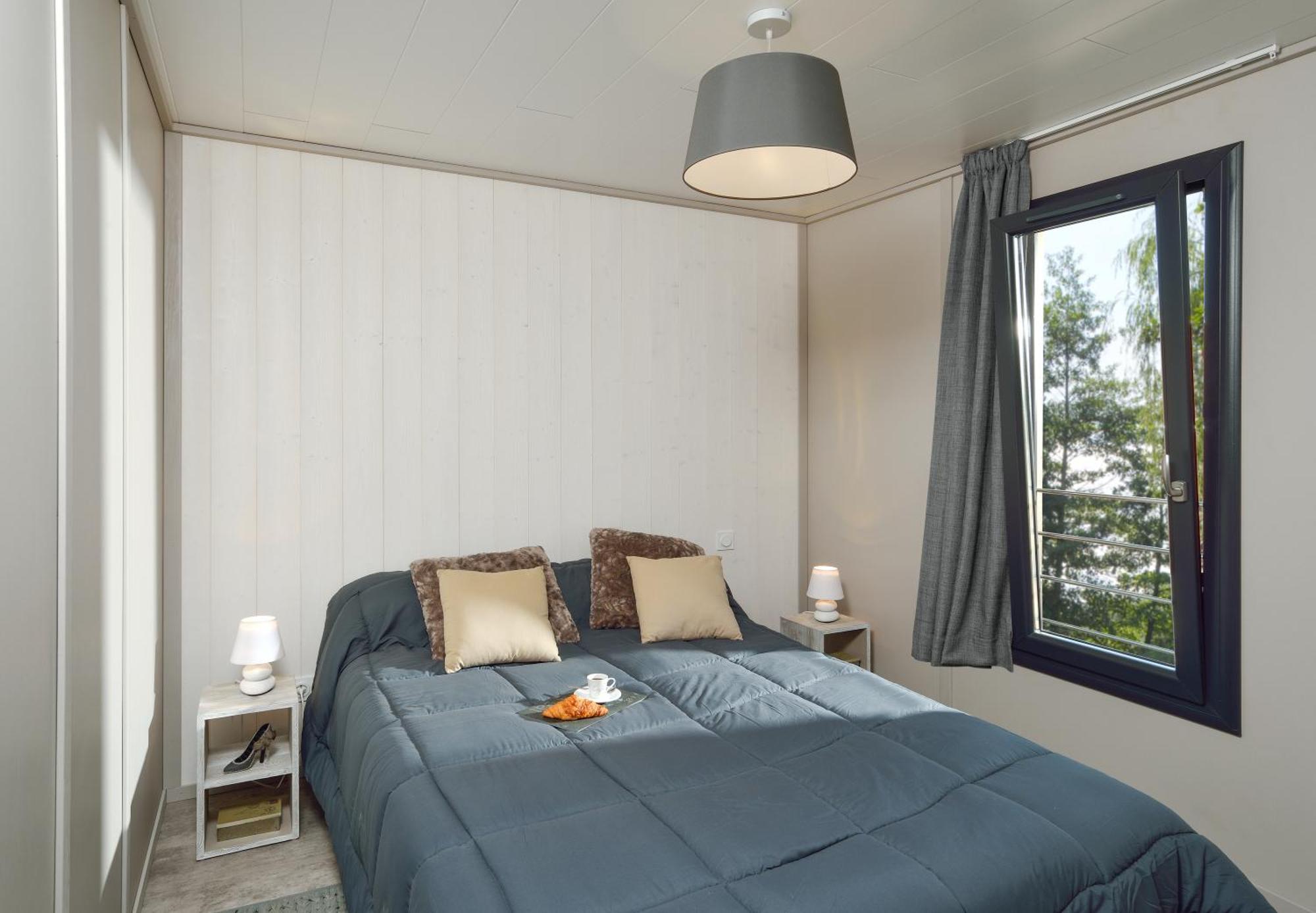 Camping Moulin De Chaules Saint-Constant 外观 照片