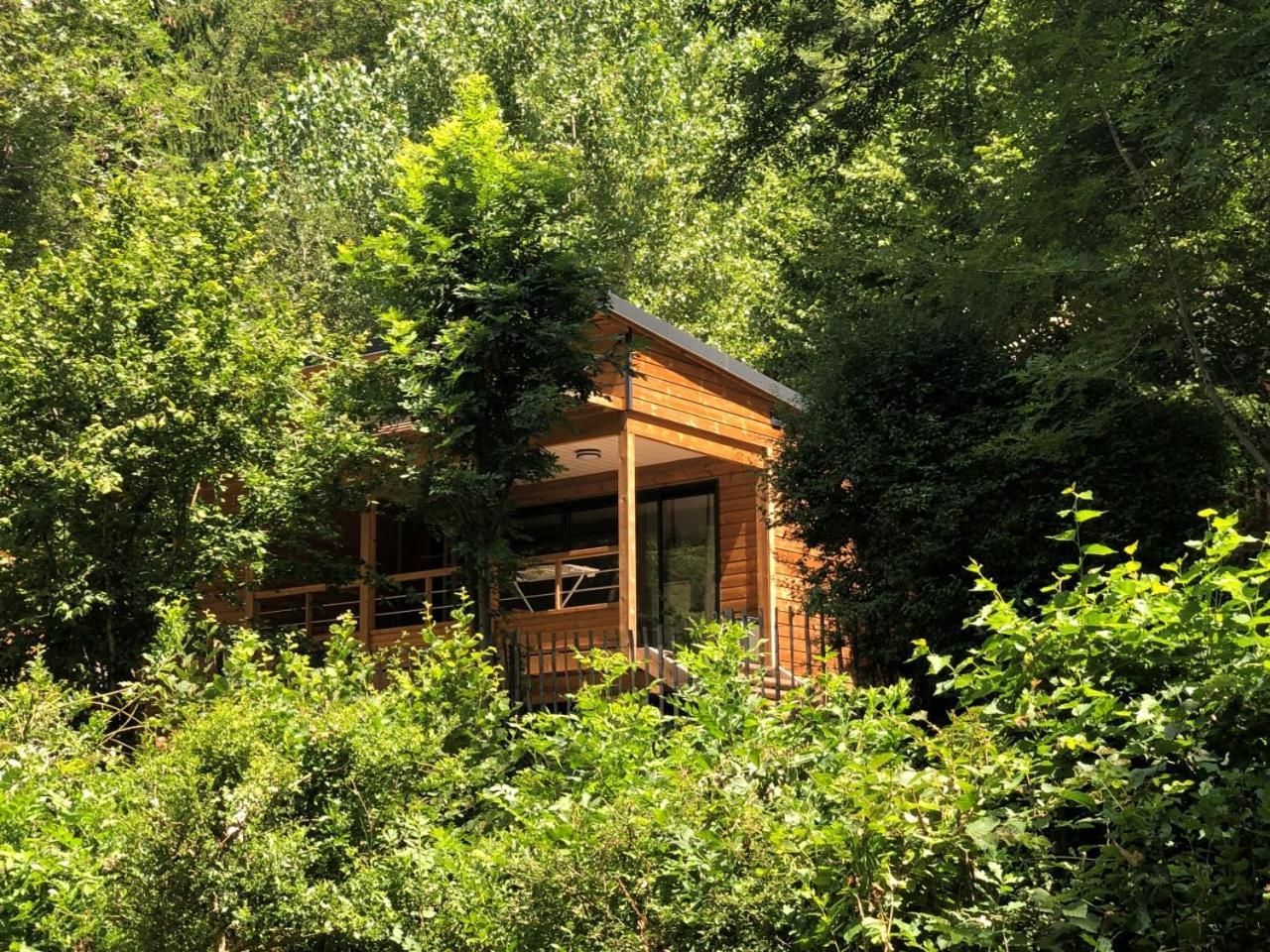 Camping Moulin De Chaules Saint-Constant 外观 照片